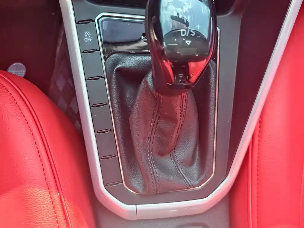 Volkswagen Polo — миниатюра 13