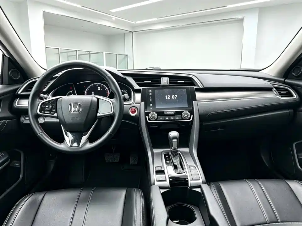 Honda Civic — миниатюра 3