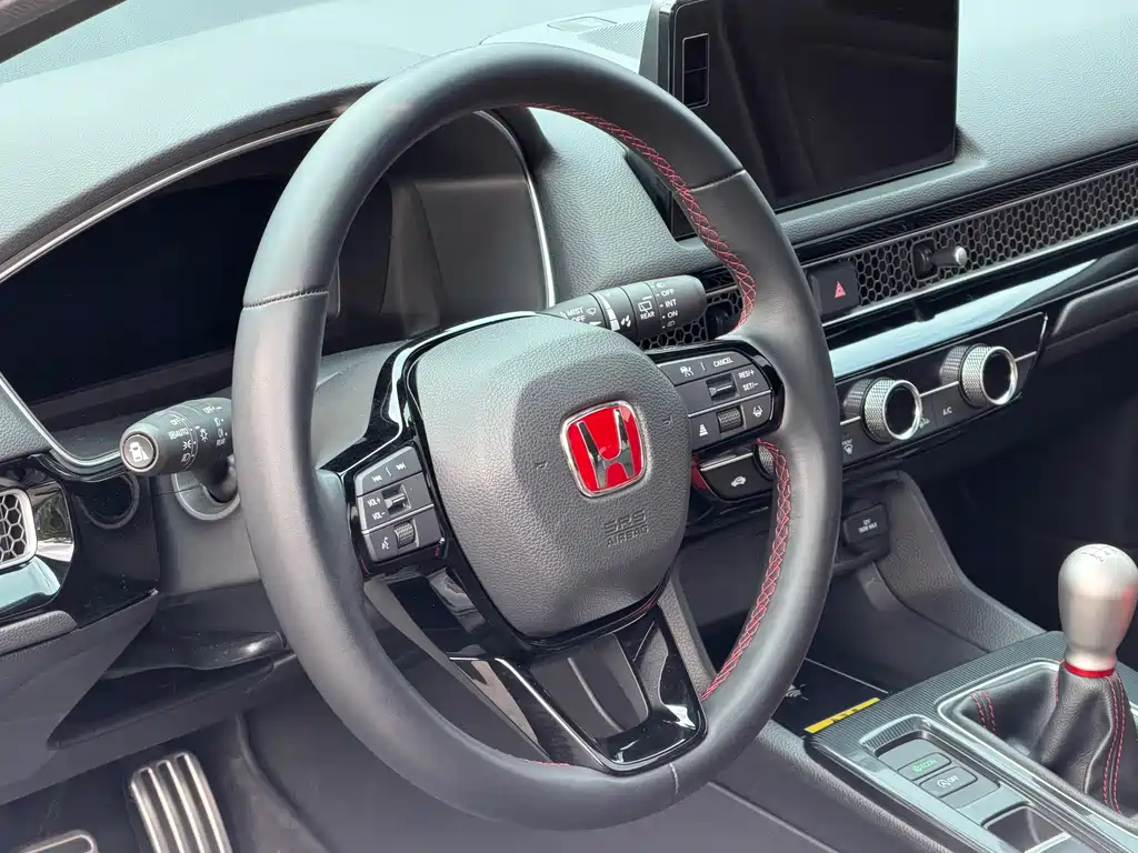 Honda Civic — миниатюра 10