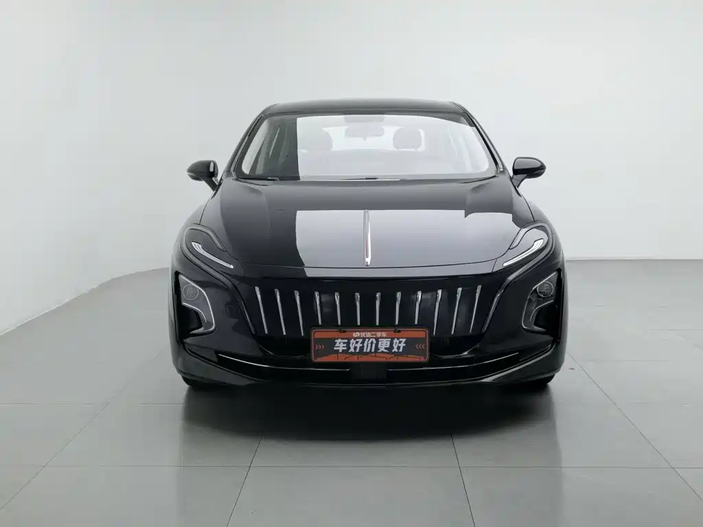 Hongqi Hongqi E-QM5 — миниатюра 3
