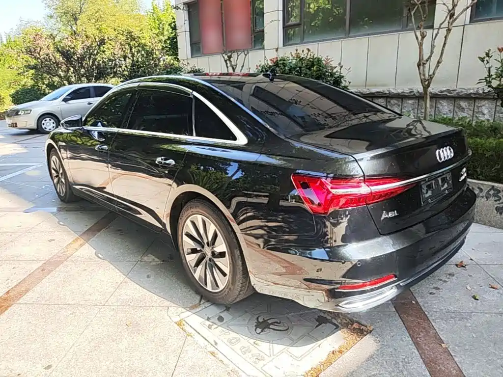 Audi A6L — миниатюра 5