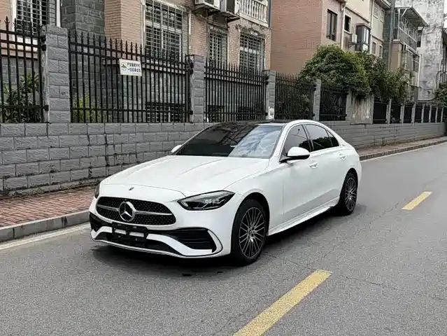 Mercedes-Benz C-Class 2023 C 260 L — фото 1