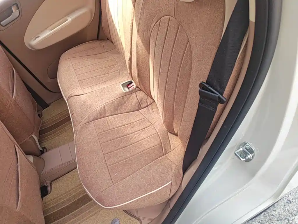 Wuling MINIEV — миниатюра 17