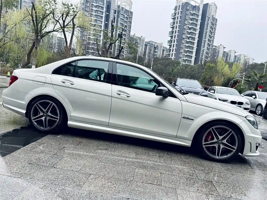 Mercedes-Benz C-Class A MG C AMG 2012 AMG C 63