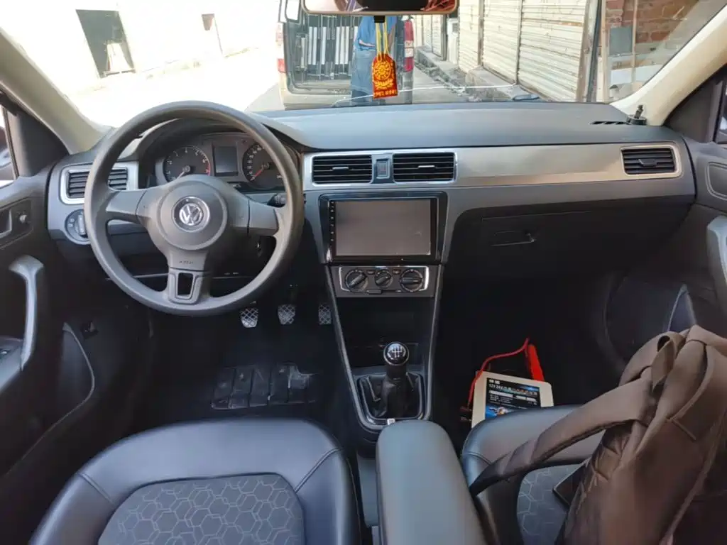 Volkswagen Santana — миниатюра 10