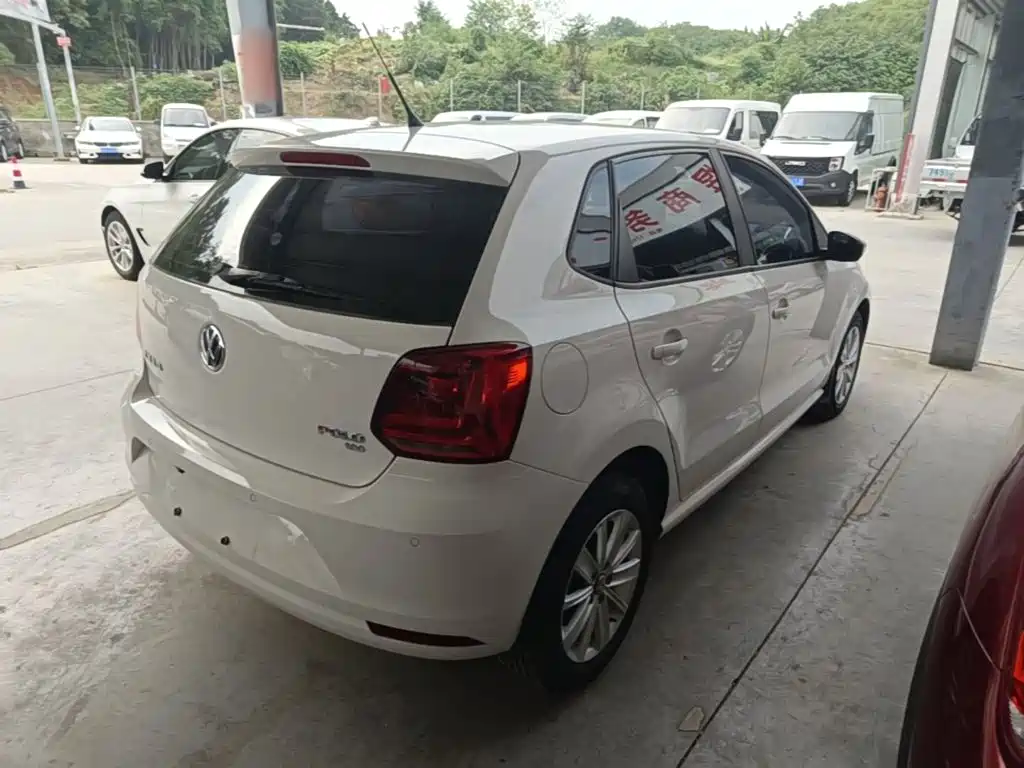 Volkswagen Polo — миниатюра 7