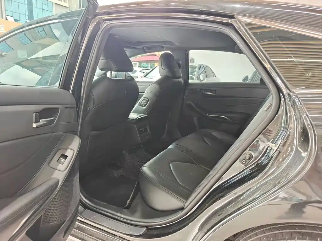 Toyota Avalon 2.5L Luxury Edition, фото 8