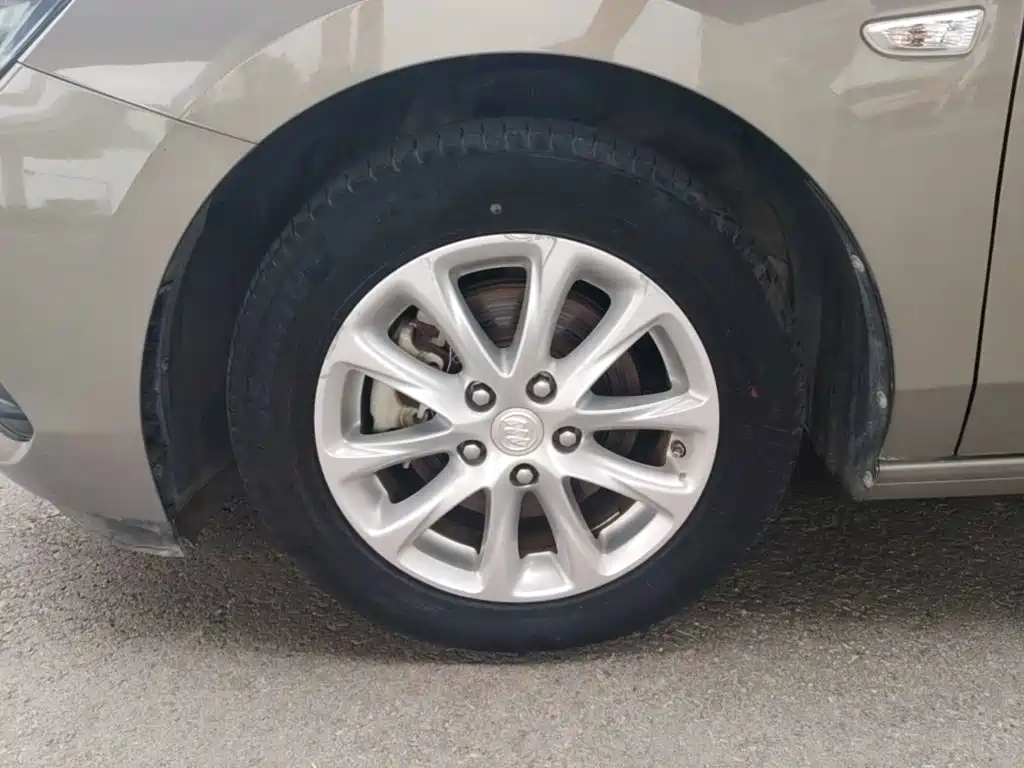 Buick GL6 — миниатюра 23