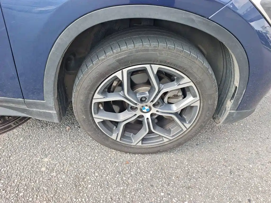 BMW X1 — миниатюра 8