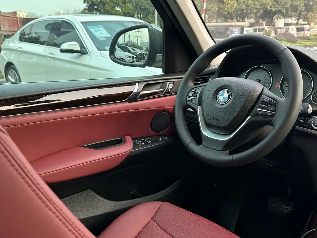 BMW X3 (Import) — миниатюра 16