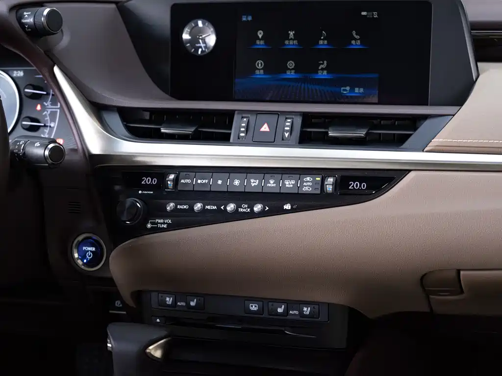 Lexus ES — миниатюра 17