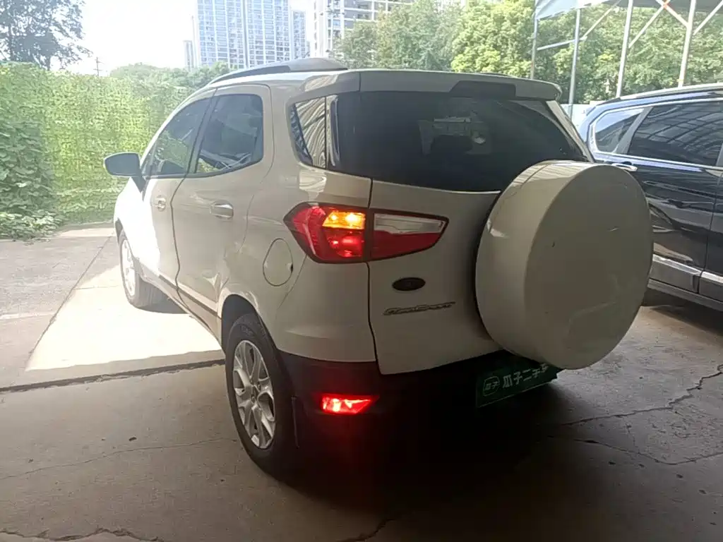 Ford Ecosport — миниатюра 5