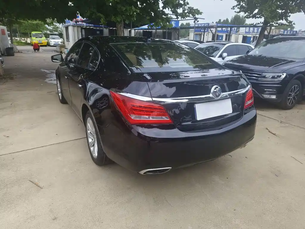 Buick LaCrosse — миниатюра 5