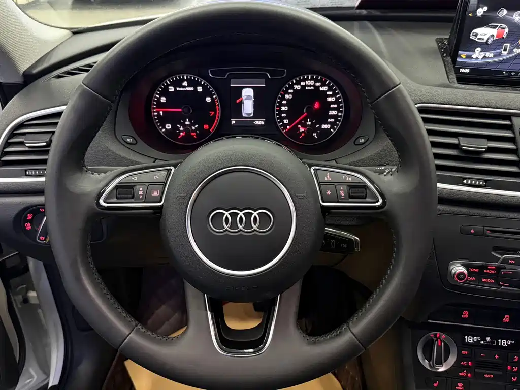 Audi Q3 — миниатюра 10