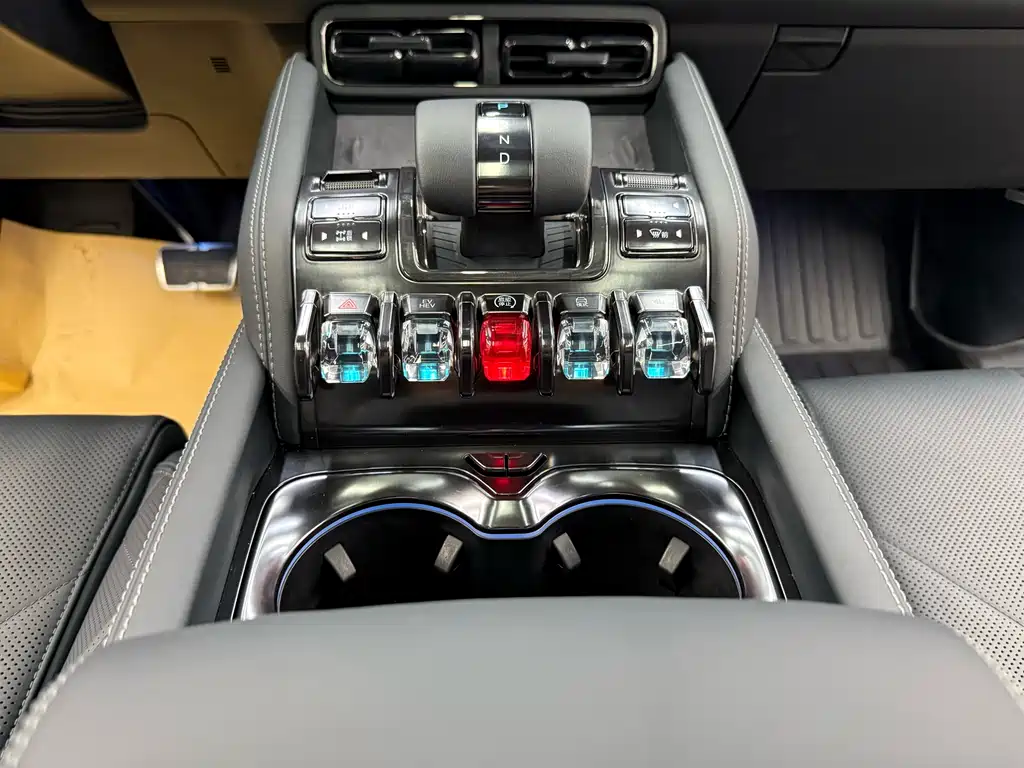 FANG CHENG BAO LEOPARD 5