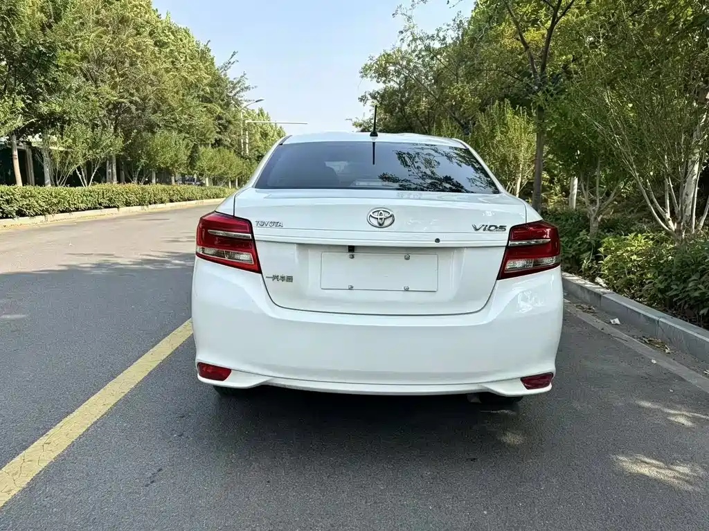 Toyota Vios — миниатюра 4
