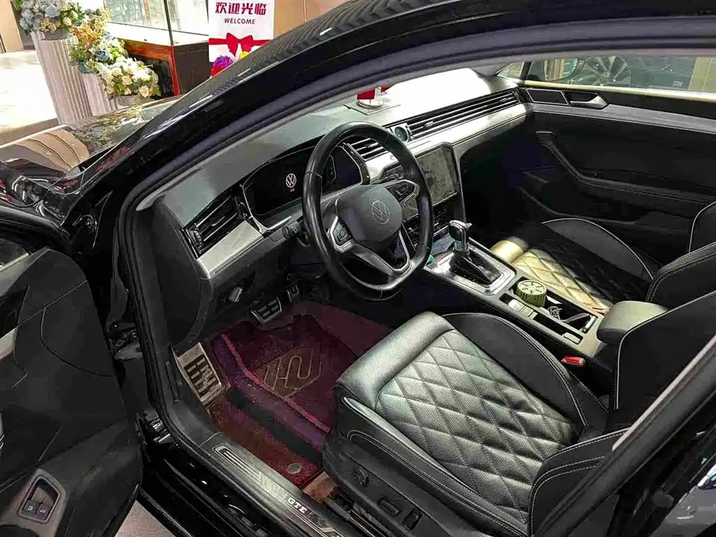 Volkswagen Magotan PHEV — миниатюра 9