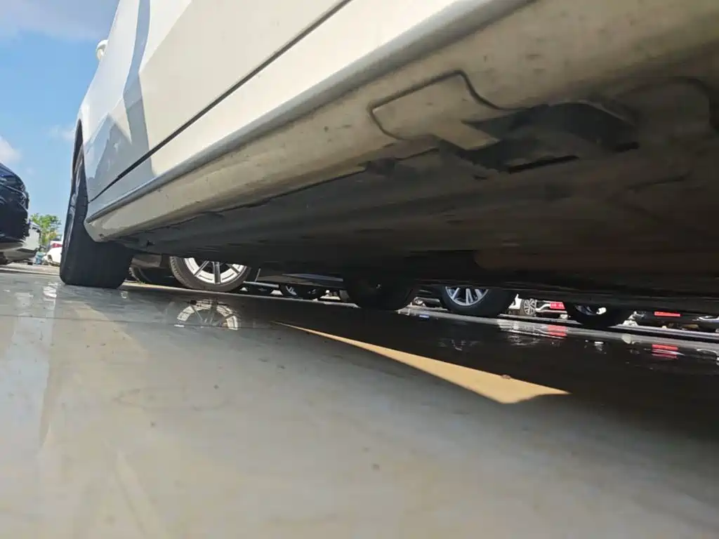 Mercedes-Benz C-Class — миниатюра 21