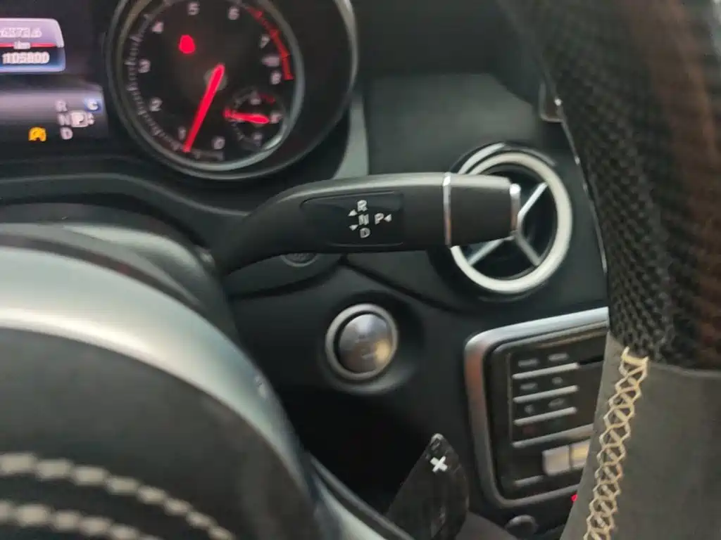 Mercedes-Benz CLA (Import) — миниатюра 14