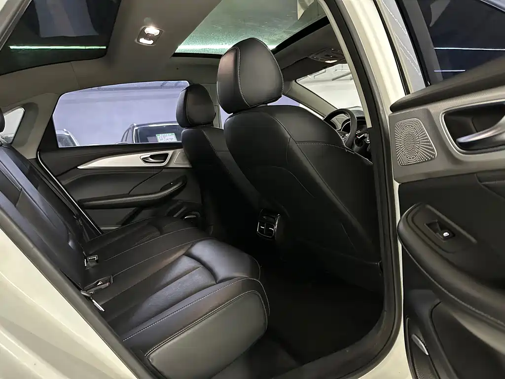 Roewe Feifan ER6 — миниатюра 17
