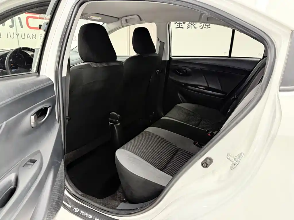 Toyota Vios — миниатюра 10