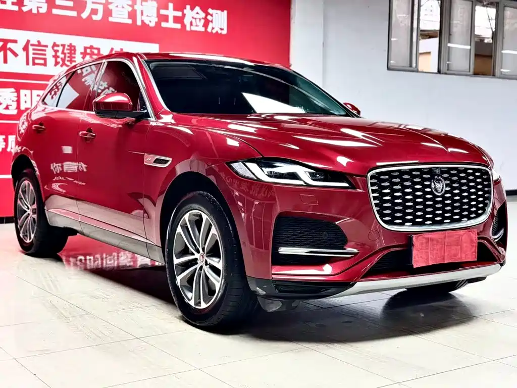 Jaguar F-PACE — миниатюра 3