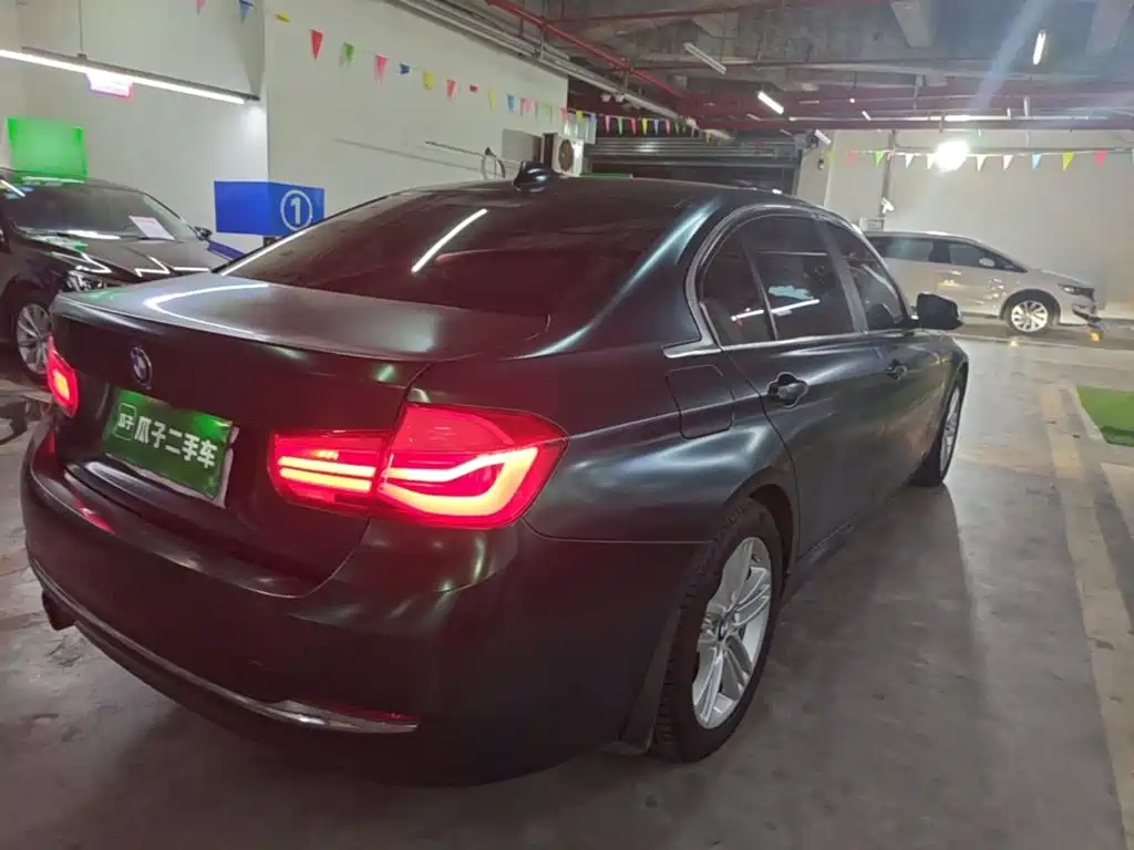 BMW 3 Series — миниатюра 7