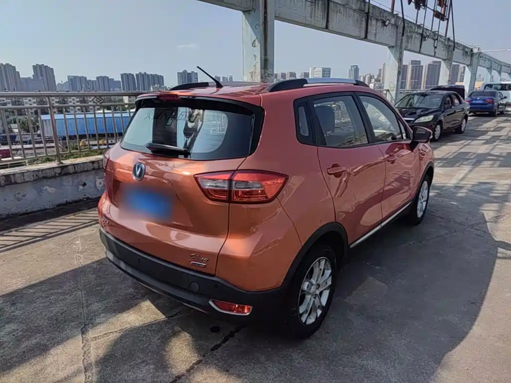 Changan CS15 — миниатюра 7