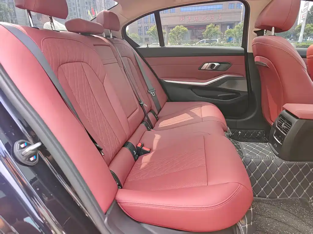 BMW 3 Series — миниатюра 11