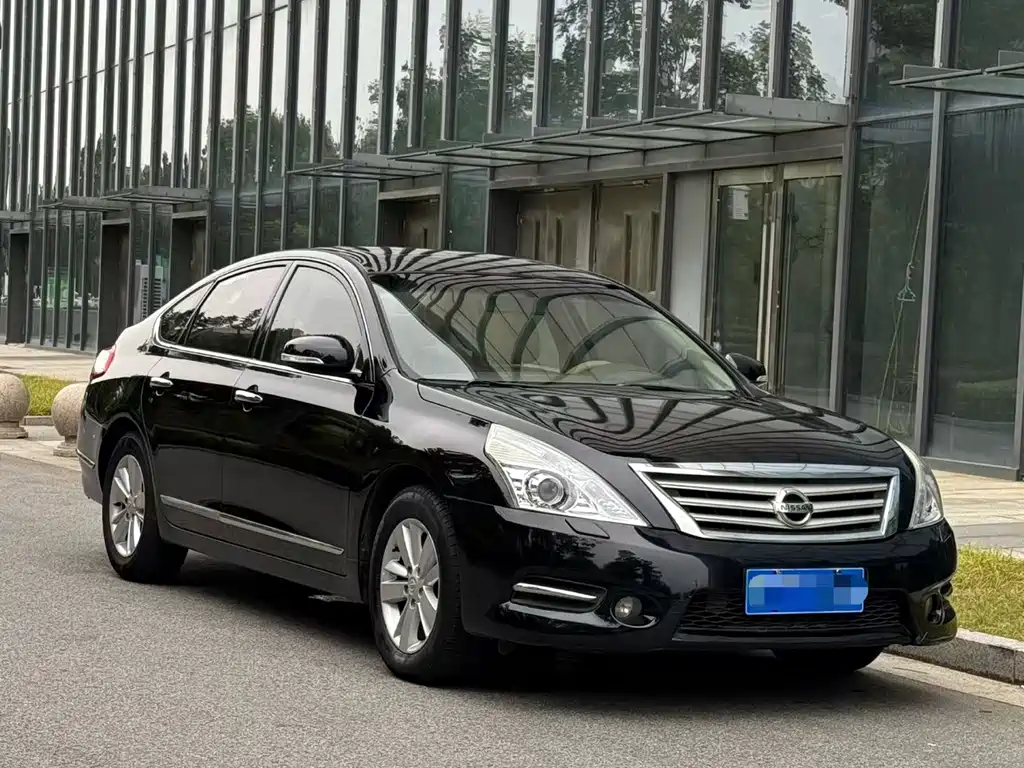 Nissan Teana — миниатюра 3