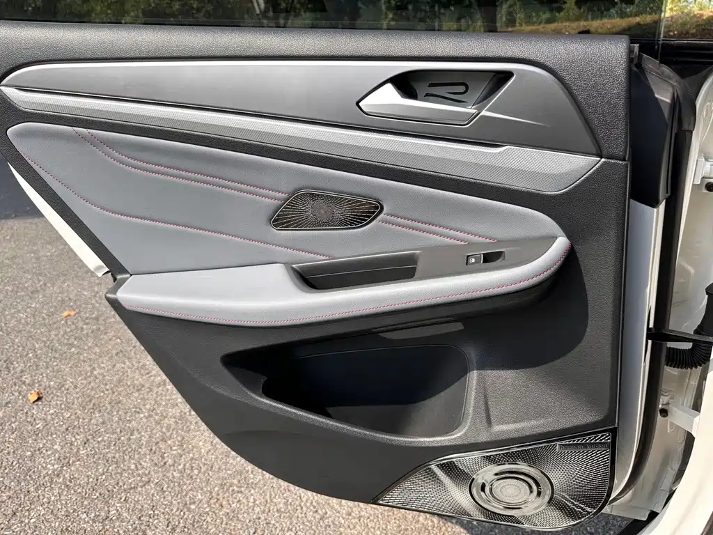 Volkswagen Lamando — миниатюра 17