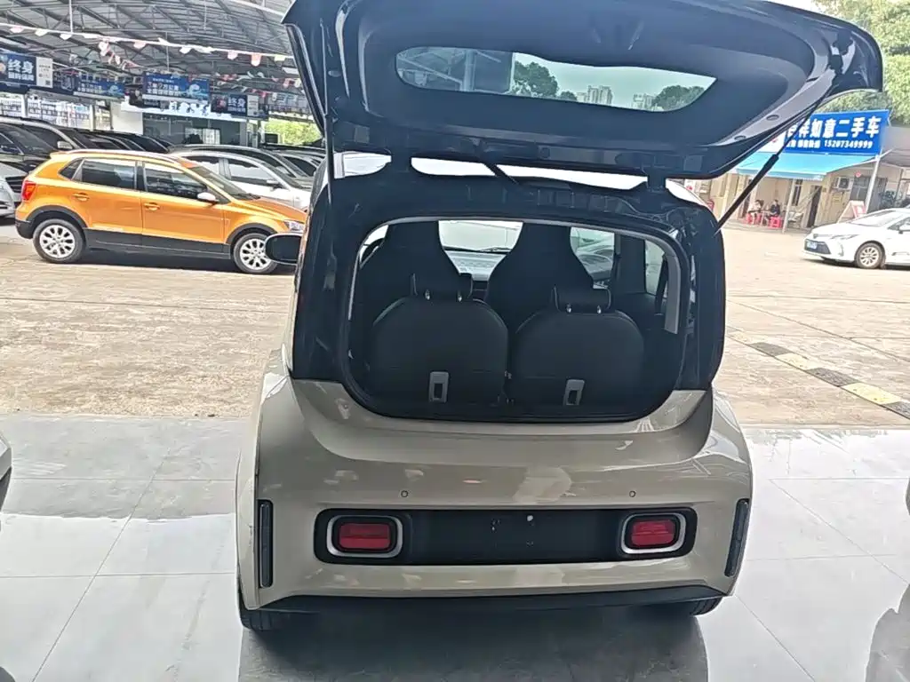 Baojun KiWi EV — миниатюра 19