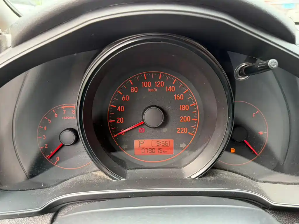 Honda Fit — миниатюра 11