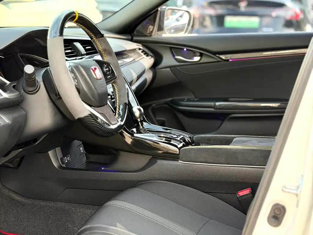 Honda Civic — миниатюра 17