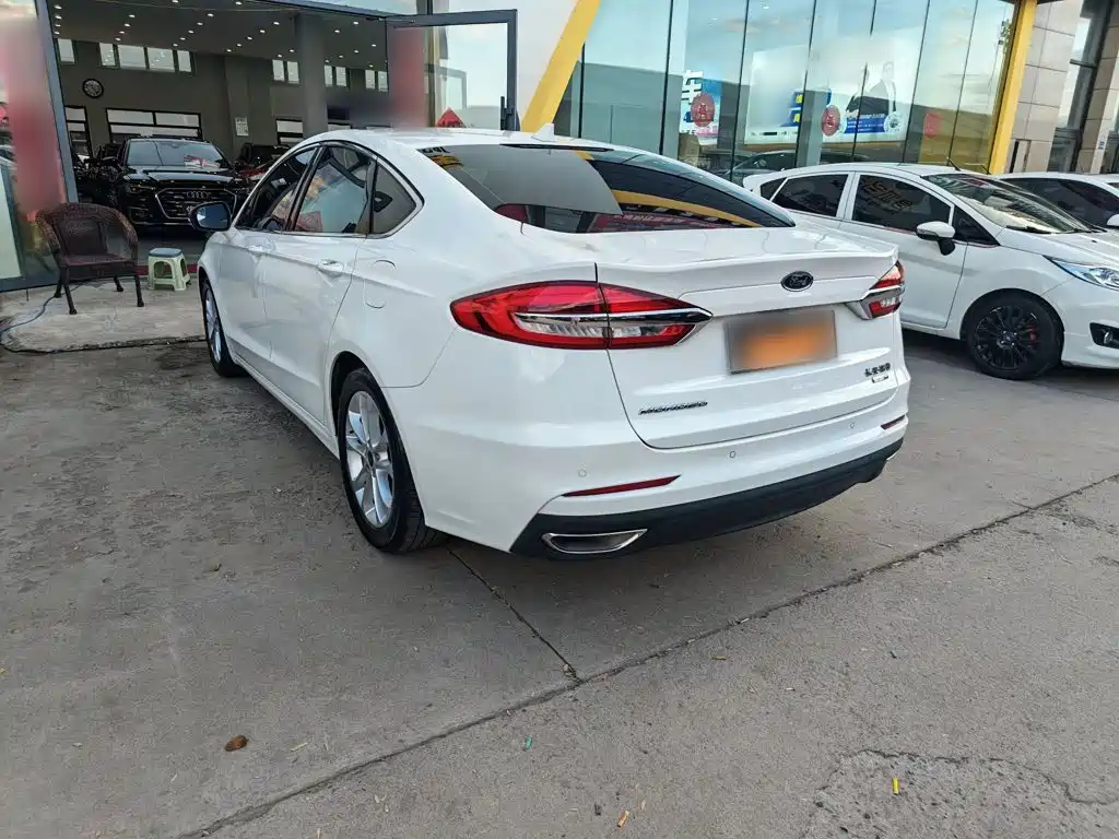 Ford Mondeo — миниатюра 4