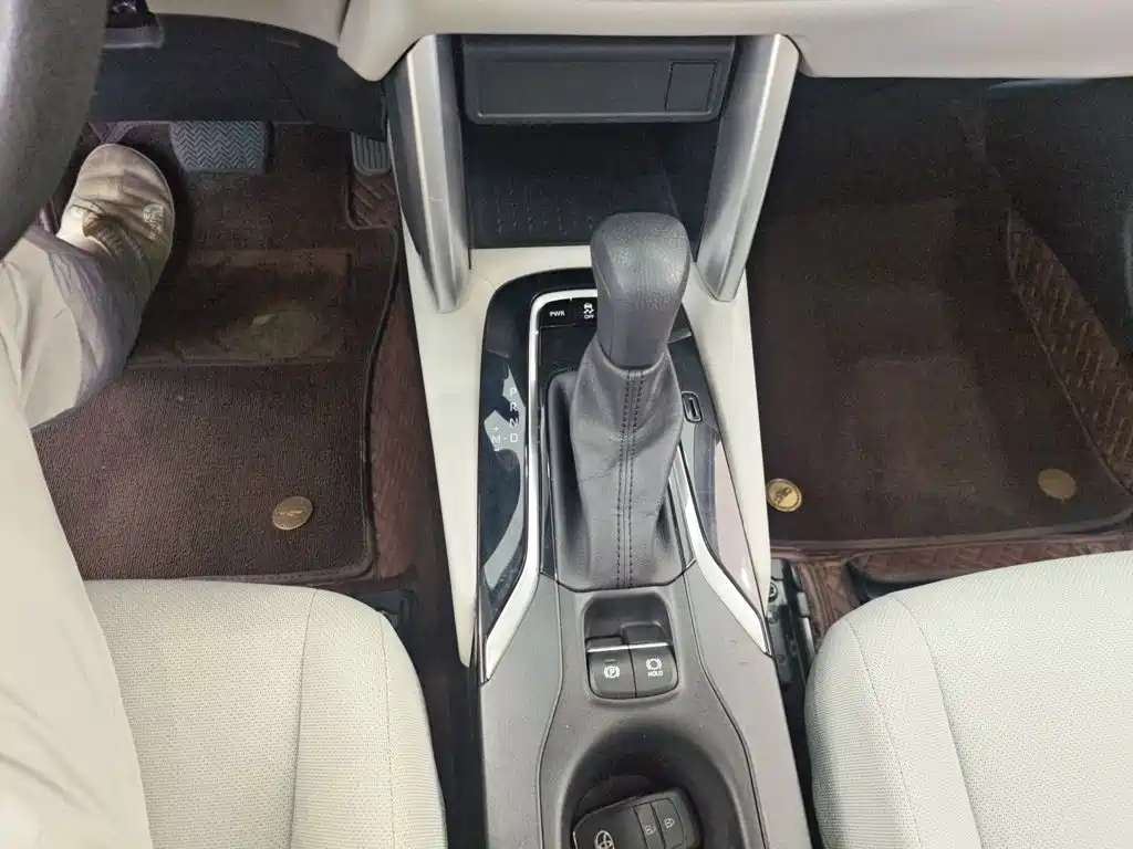 Toyota Frontlander — миниатюра 10