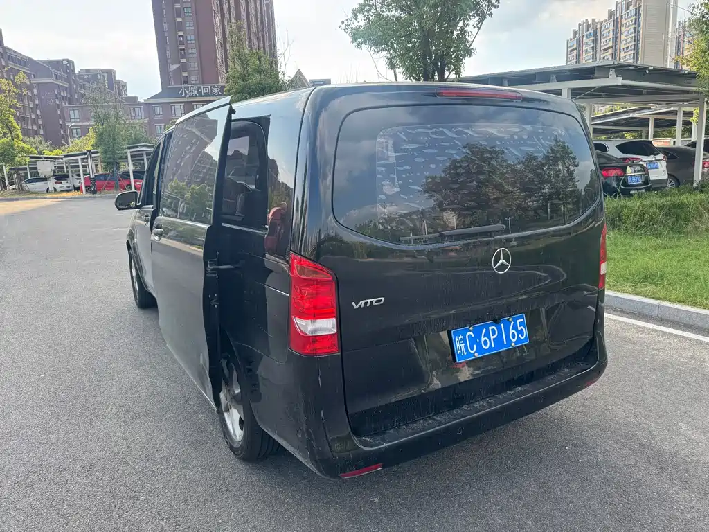 Mercedes-Benz Vito — миниатюра 4