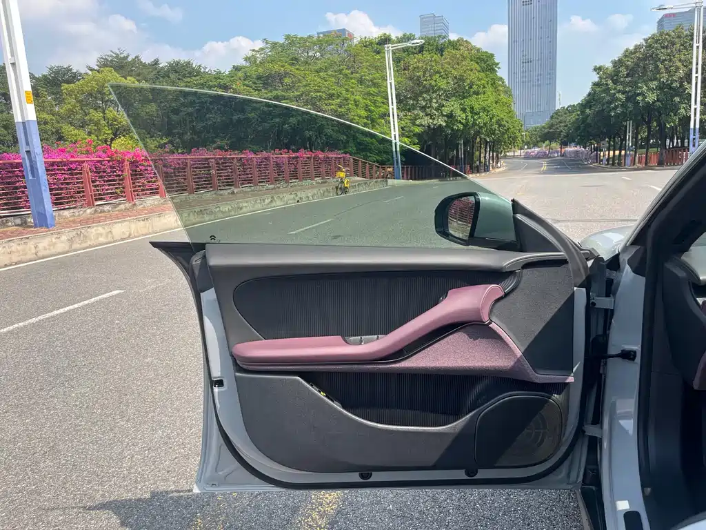 NIO ET5T — миниатюра 4