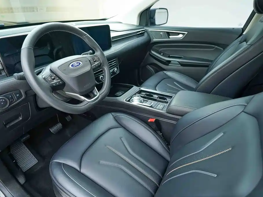 Ford Edge — миниатюра 9