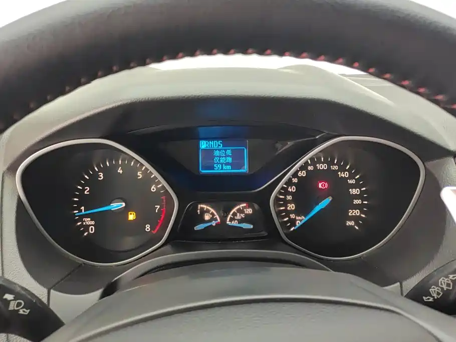 Ford Focus — миниатюра 14