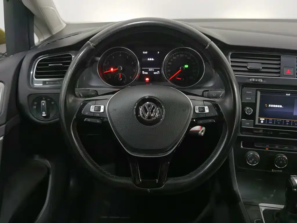 Volkswagen Golf — миниатюра 11