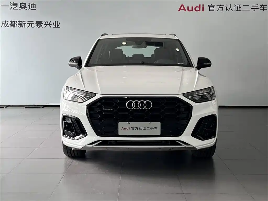 Audi Q5L — миниатюра 2