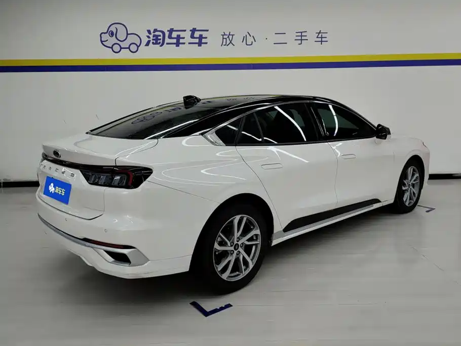 Ford Mondeo — миниатюра 3