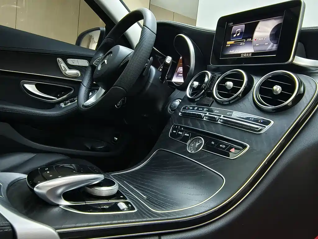 Mercedes-Benz C-Class — миниатюра 19