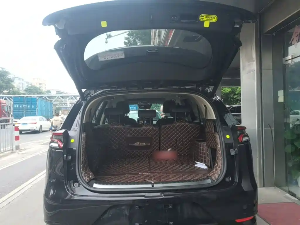 BYD Tang — миниатюра 19