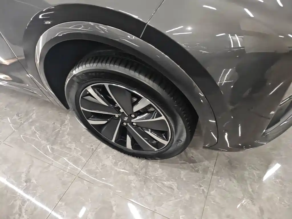 Li Auto Li L7 — миниатюра 23