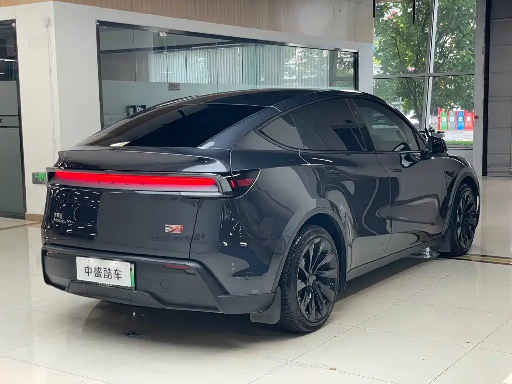 Tesla Model Y — фотографии объявления, Фото 27