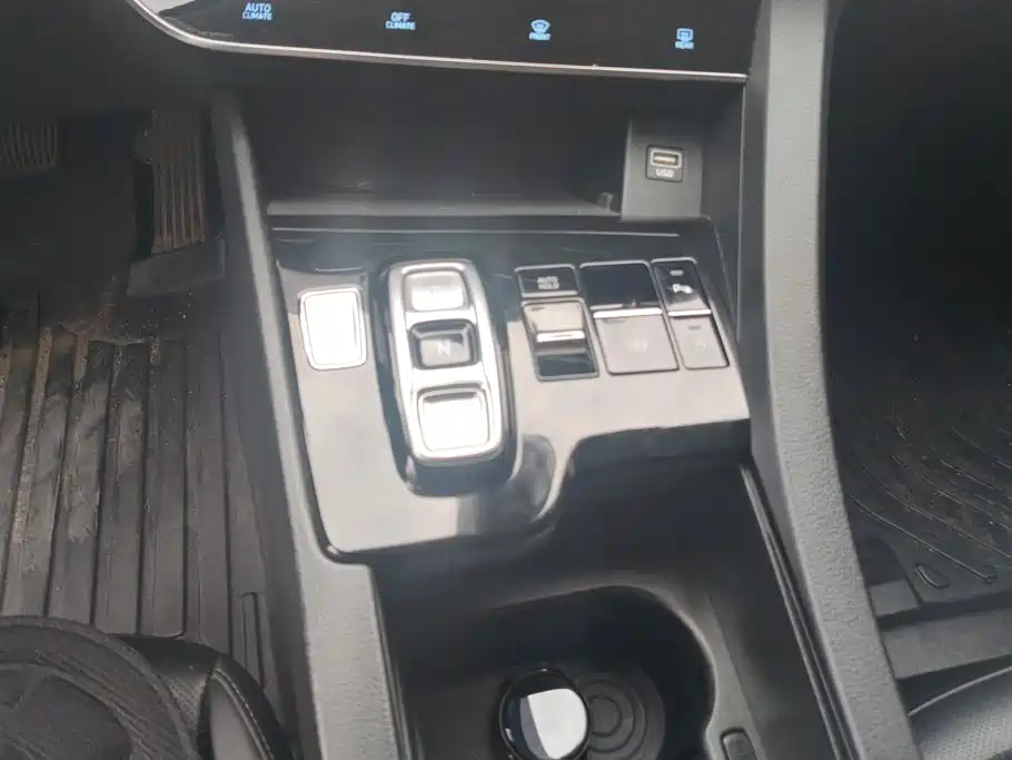 Hyundai Sonata — миниатюра 16