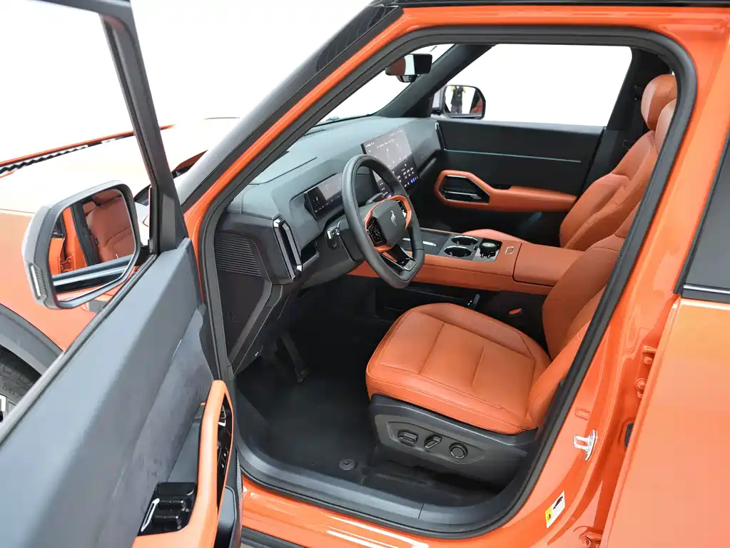 Ford Bronco Basecamp — миниатюра 16