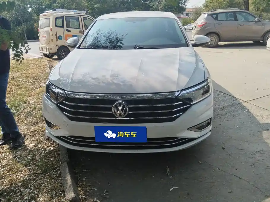 Volkswagen Sagitar — миниатюра 2